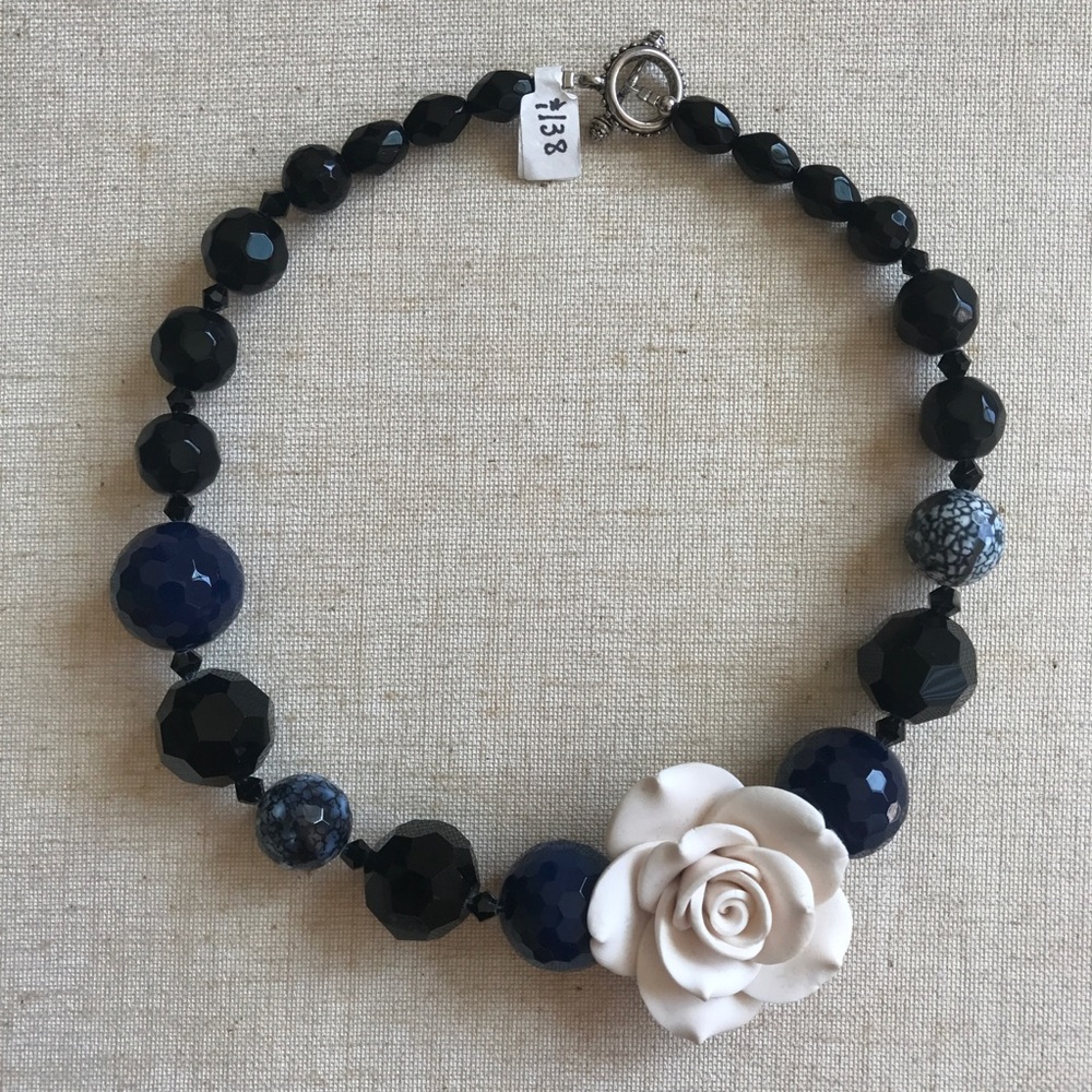 Faceted Glass Beaded NECKLACE Single Strand